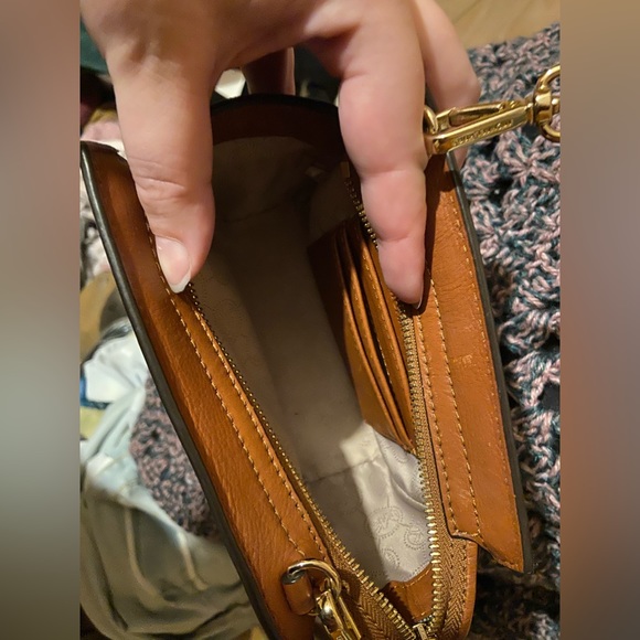 Michael Kors Mini Monogram Selma Crossbody - Picture 3 of 4